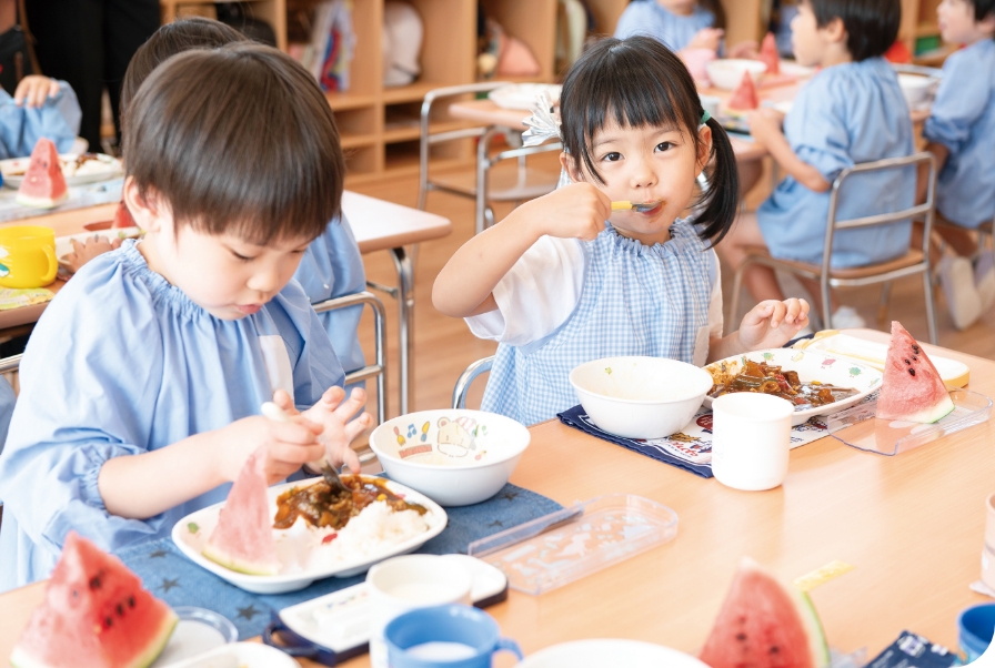 給食のイメージ画像